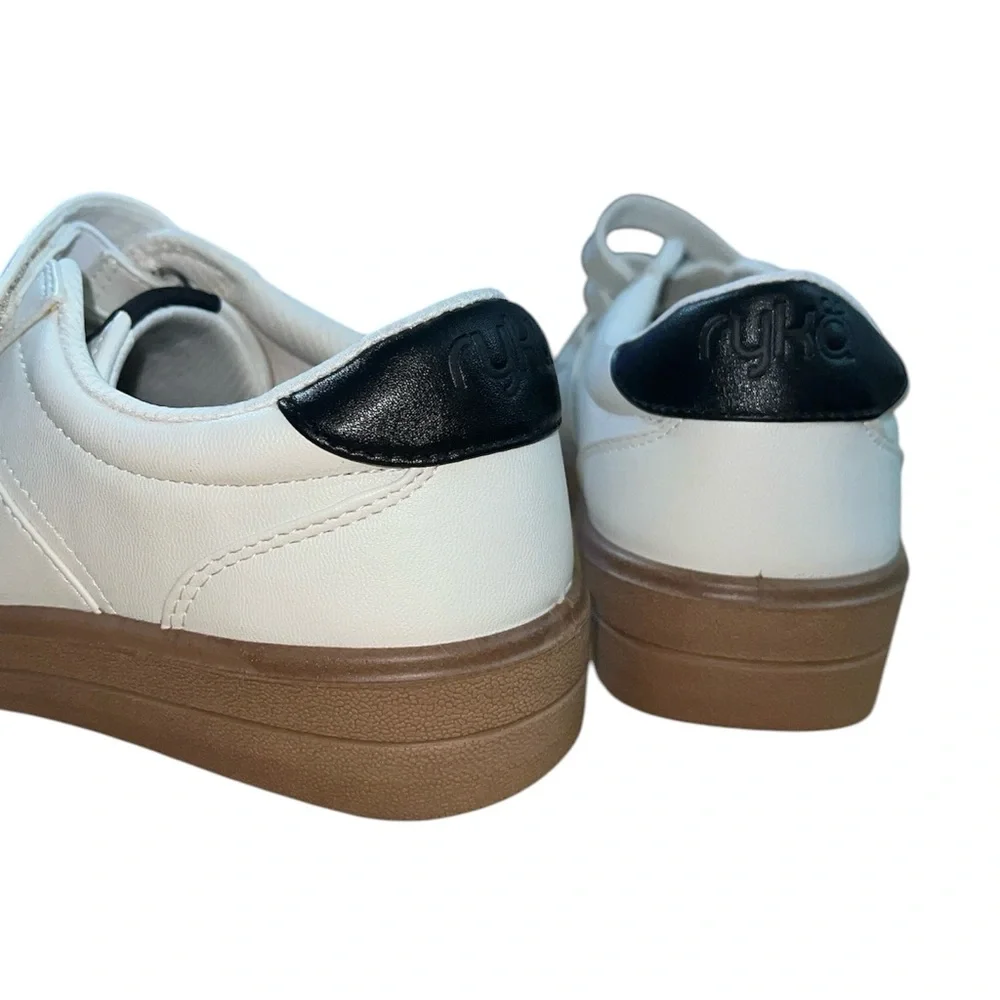 Ryka Women’s Viv Classic 2 Cream Casual Fashion Sneakers Size 9 Walking Shoes
